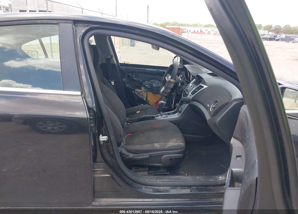 2011 CHEVROLET CRUZE VIN: 1G1PF5S9XB7124821