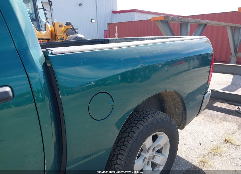 2021 RAM 1500 CLASSIC TRADESMAN 4X4 5'7 BOX VIN: 3C6RR7KG5MG635191