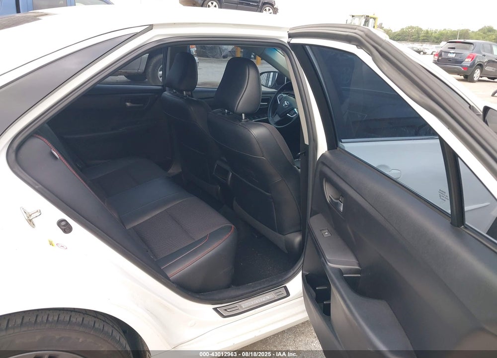 2017 TOYOTA CAMRY VIN: 4T1BF1FK2HU383199