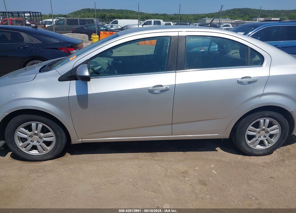 2014 CHEVROLET SONIC VIN: 1G1JC5SH5E4243663
