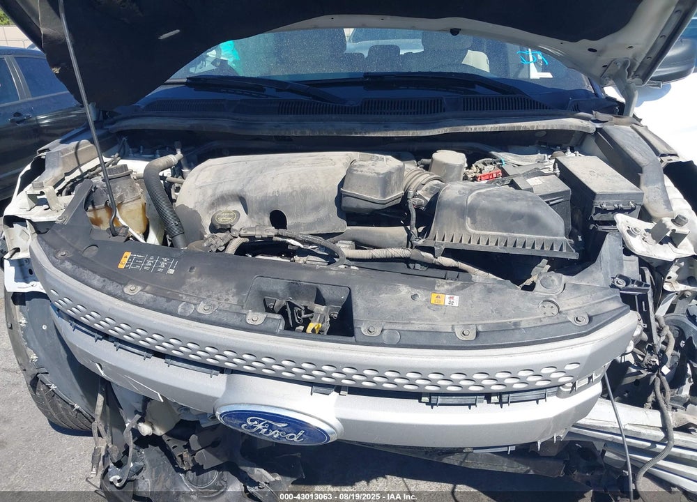2015 FORD EXPLORER VIN: 1FM5K8B87FGA46423