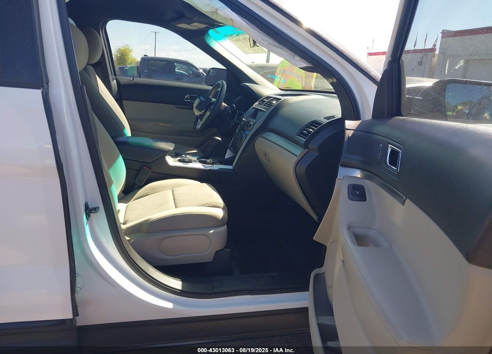 2015 FORD EXPLORER VIN: 1FM5K8B87FGA46423