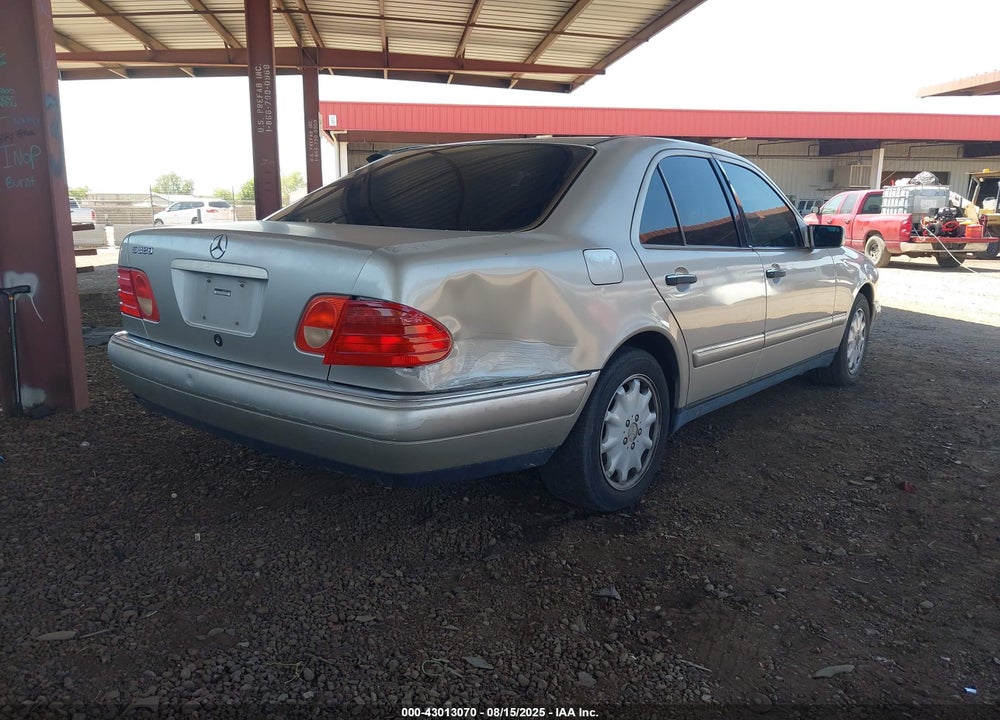 1999 MERCEDES-BENZ E 320 VIN: WDBJF65H5XA795795