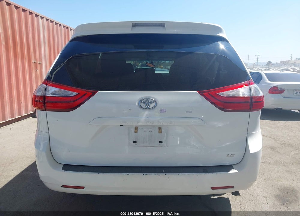 2016 TOYOTA SIENNA LE 8 PASSENGER VIN: 5TDKK3DCXGS722513