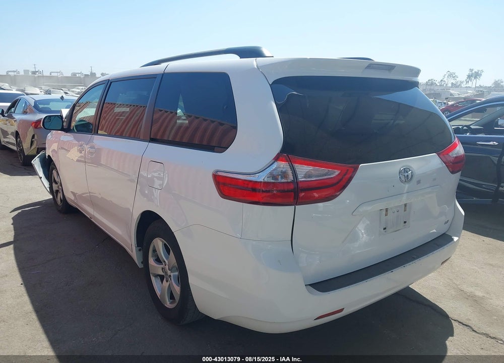 2016 TOYOTA SIENNA LE 8 PASSENGER VIN: 5TDKK3DCXGS722513