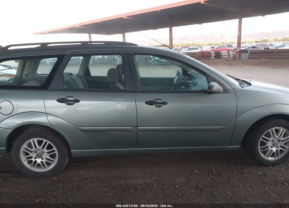 2005 FORD FOCUS ZXW VIN: 1FAHP36NX5W206651