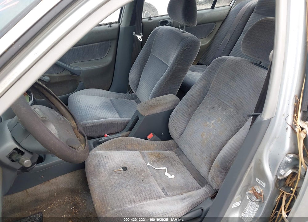 2000 HONDA CIVIC VALUE PACKAGE VIN: 2HGEJ6616YH514885