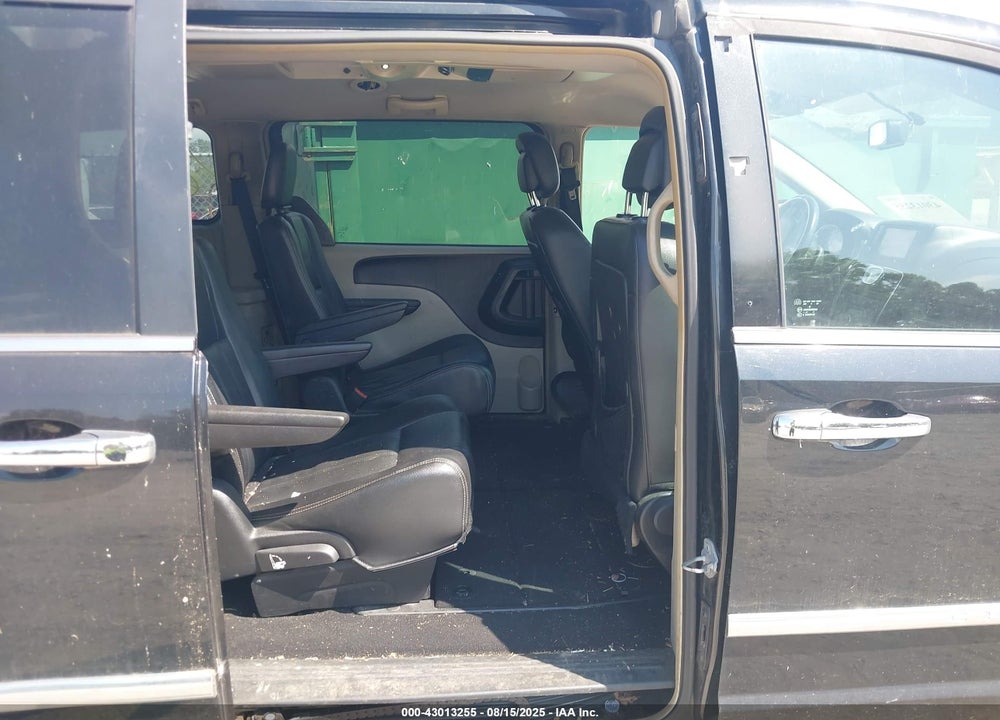 2016 CHRYSLER TOWN & COUNTRY TOURING VIN: 2C4RC1BG1GR229639