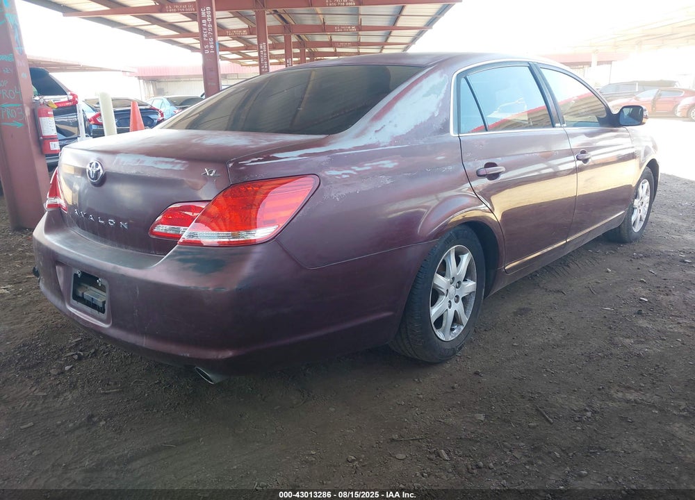 2005 TOYOTA AVALON XL VIN: 4T1BK36B75U012266