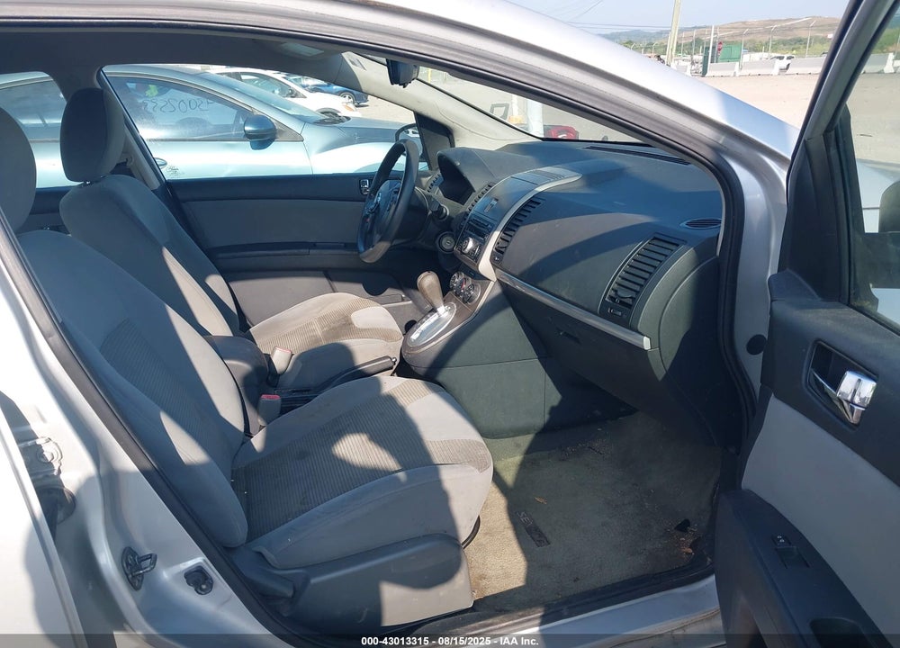 2010 NISSAN SENTRA VIN: 3N1AB6AP7AL637696