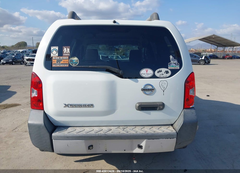2015 NISSAN XTERRA VIN: 5N1AN0NU1FN666406