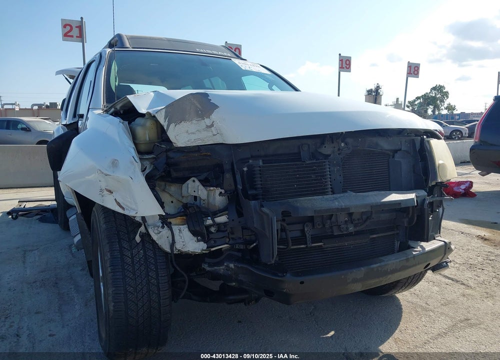 2015 NISSAN XTERRA VIN: 5N1AN0NU1FN666406