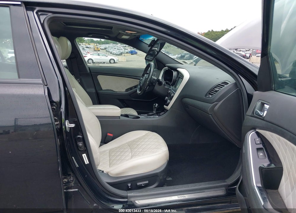 2015 KIA OPTIMA VIN: 5XXGR4A67FG365829