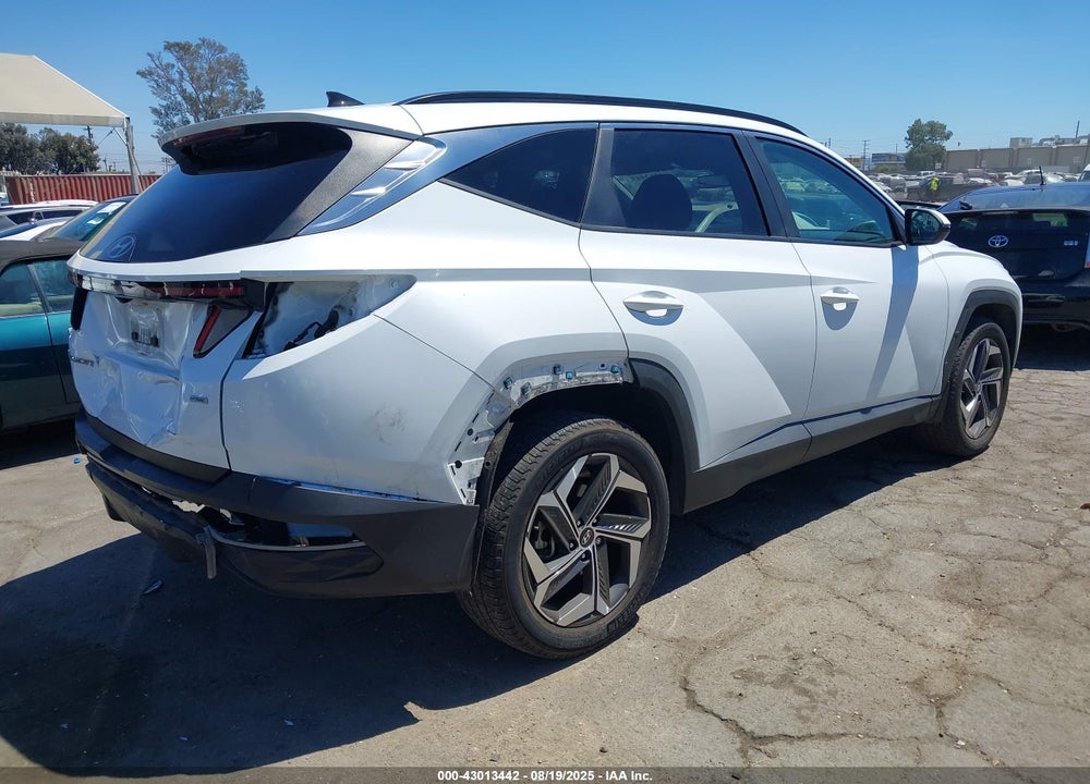 2022 HYUNDAI TUCSON VIN: 5NMJCCAE8NH159105