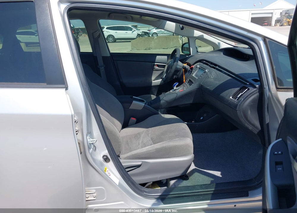 2015 TOYOTA PRIUS VIN: JTDKN3DU0F0480834