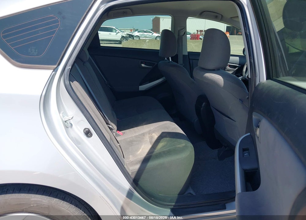 2015 TOYOTA PRIUS VIN: JTDKN3DU0F0480834