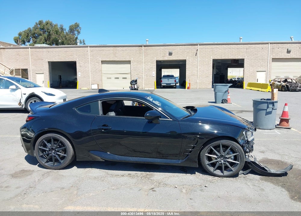 2024 TOYOTA GR86 PREMIUM VIN: JF1ZNBE17R9760883