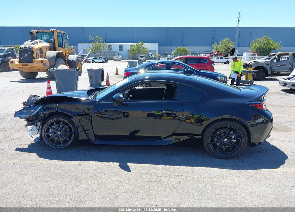 2024 TOYOTA GR86 PREMIUM VIN: JF1ZNBE17R9760883