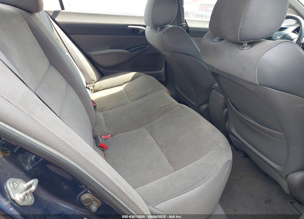 2007 HONDA CIVIC LX VIN: 1HGFA16507L137305