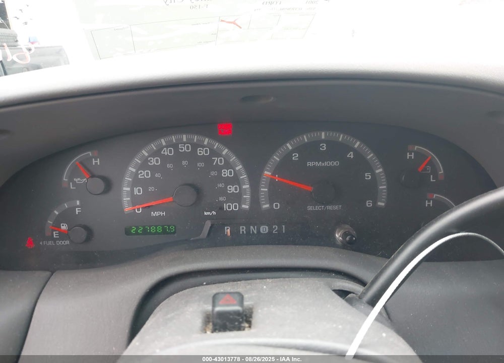 2001 FORD F-150 KING RANCH EDITION/LARIAT/XLT VIN: 1FTRW08L51KC25721