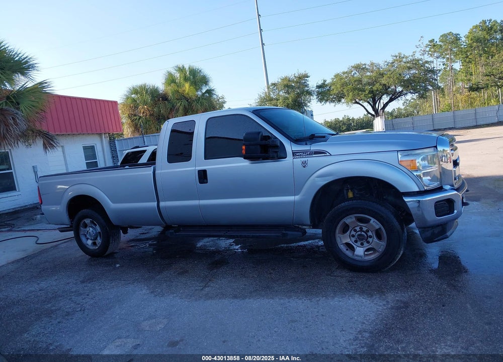 2016 FORD F-250 XLT VIN: 1FT7X2B60GEA09656
