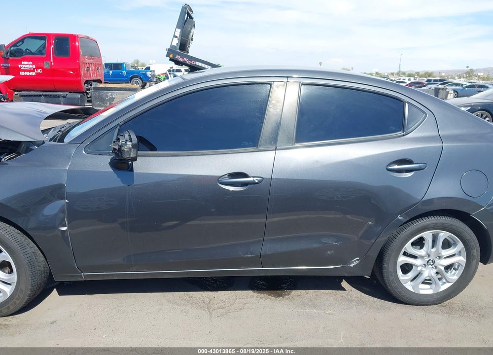 2017 TOYOTA YARIS VIN: 3MYDLBYV4HY191235