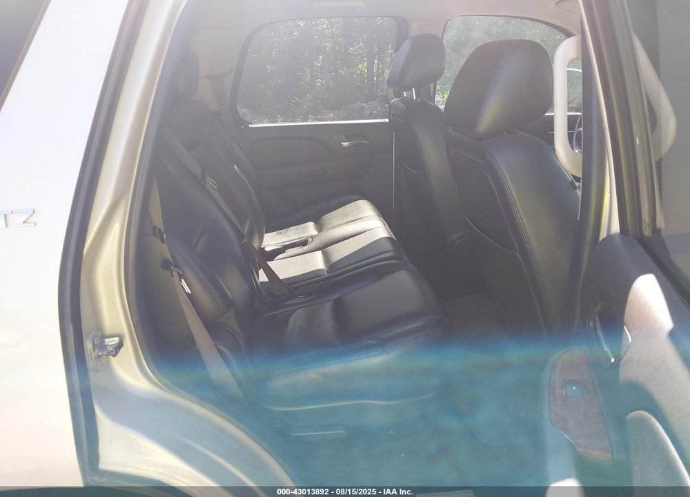2013 CHEVROLET TAHOE VIN: 1GNSKCE0XDR315541