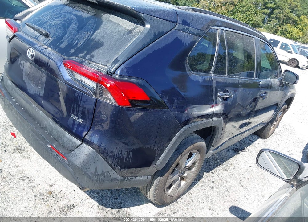 2022 TOYOTA RAV4 VIN: 2T3W1RFV1NW237890