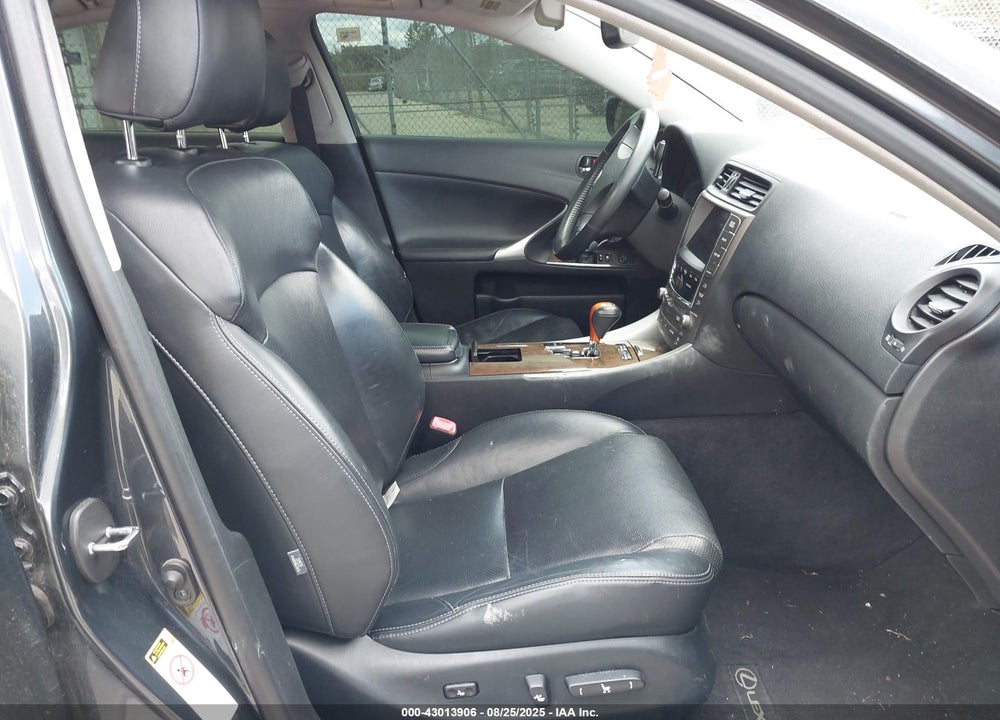 2010 LEXUS IS 250 VIN: JTHCF5C2XA5041339