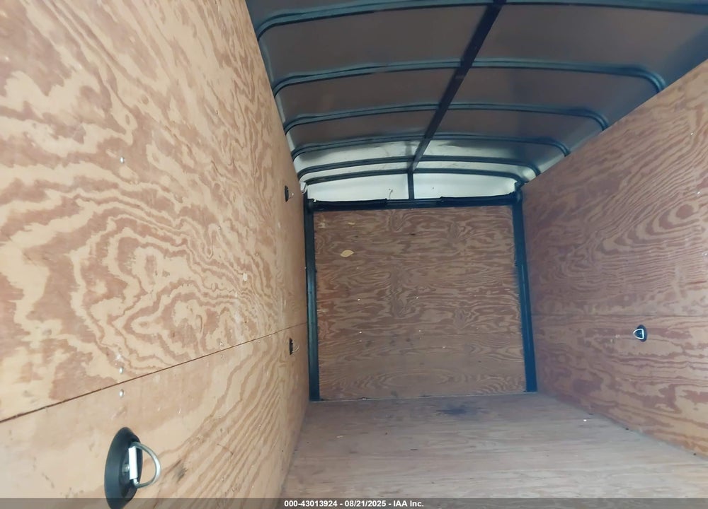 2000 ROADRUNNER TRAILER CARGO VIN: 1Z9BV2021YF147018