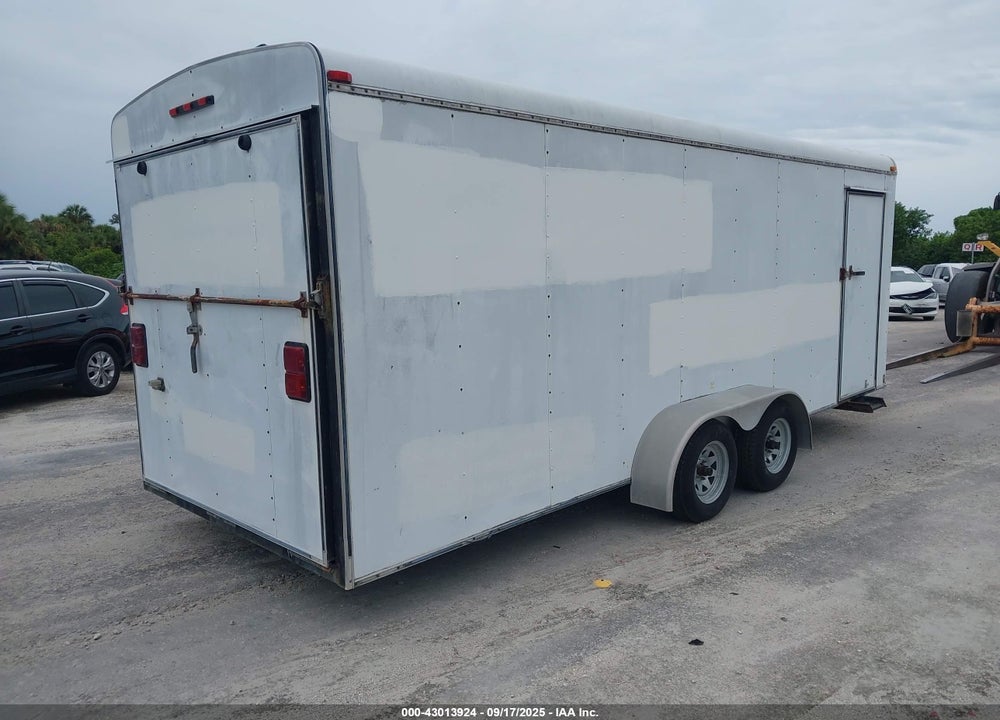 2000 ROADRUNNER TRAILER CARGO VIN: 1Z9BV2021YF147018