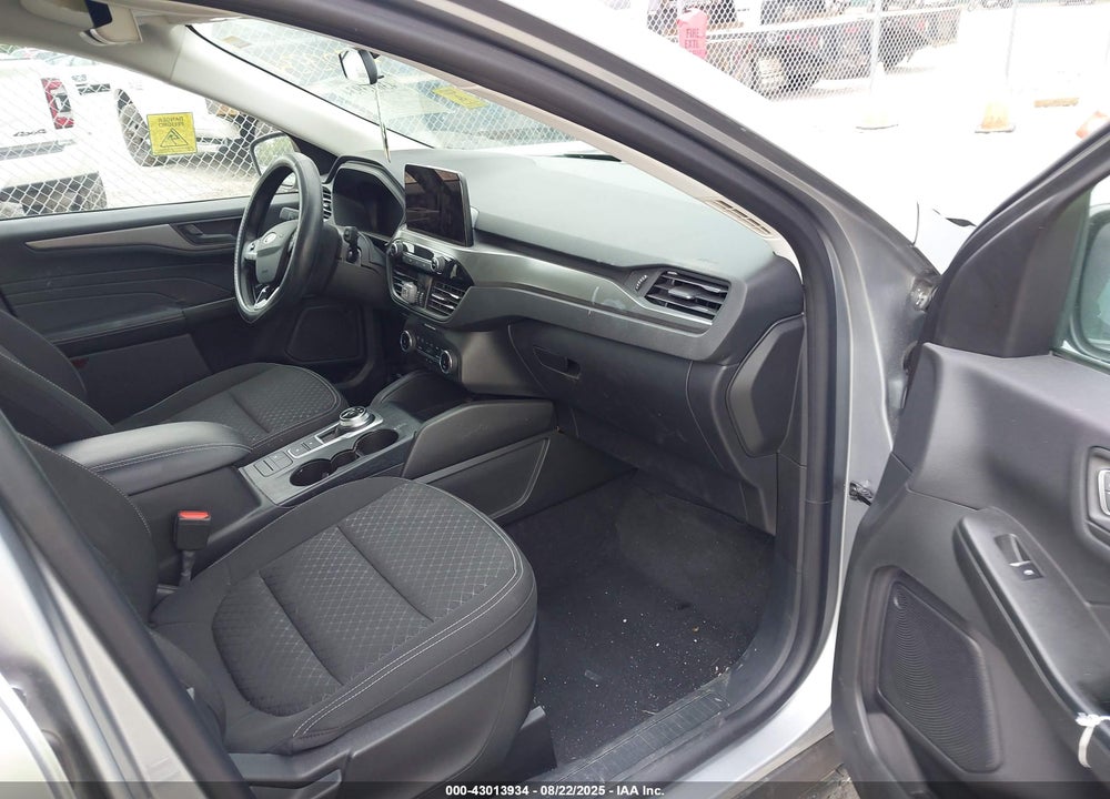 2023 FORD ESCAPE VIN: 1FMCU0GZ7PUB28420