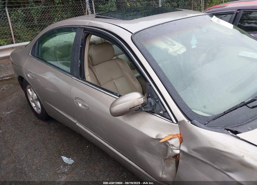 2002 OLDSMOBILE AURORA 3.5 VIN: 1G3GR64H624105726