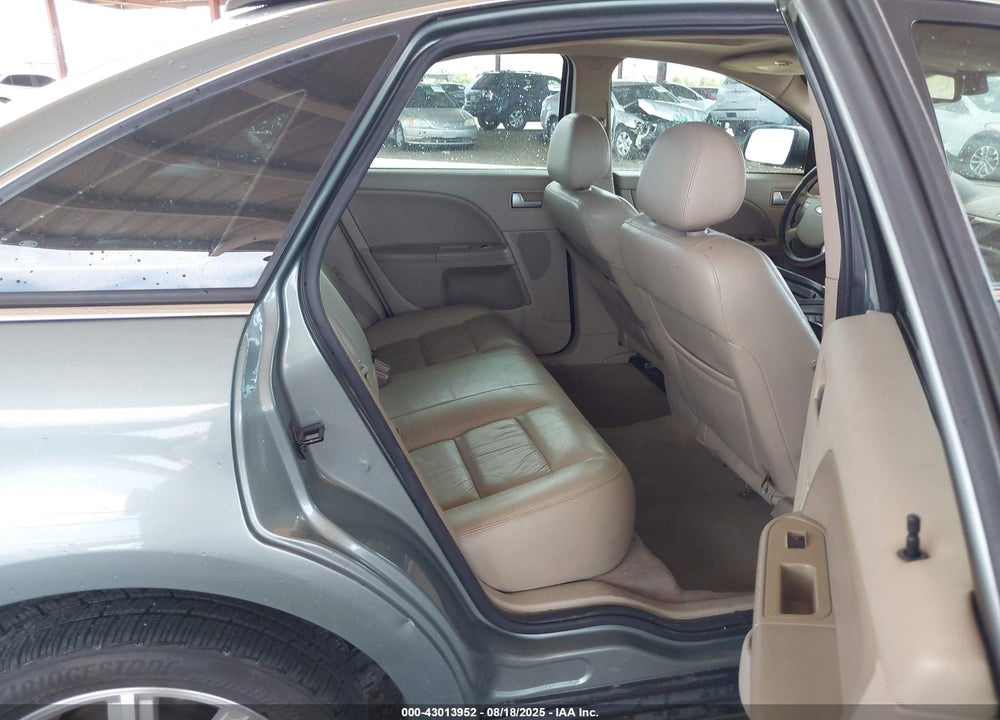 2006 FORD FIVE HUNDRED LIMITED VIN: 1FAFP25146G139668
