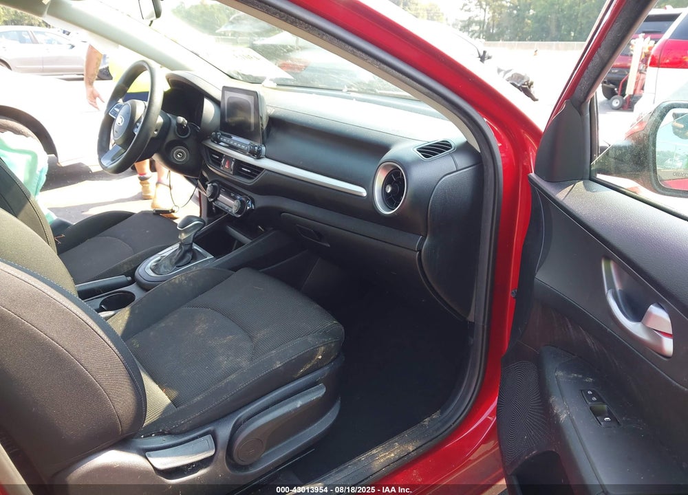 2019 KIA FORTE VIN: 3KPF24AD9KE099151