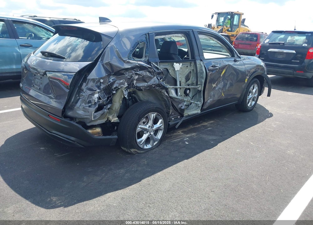 2025 HONDA HR-V VIN: 3CZRZ1H39SM705665