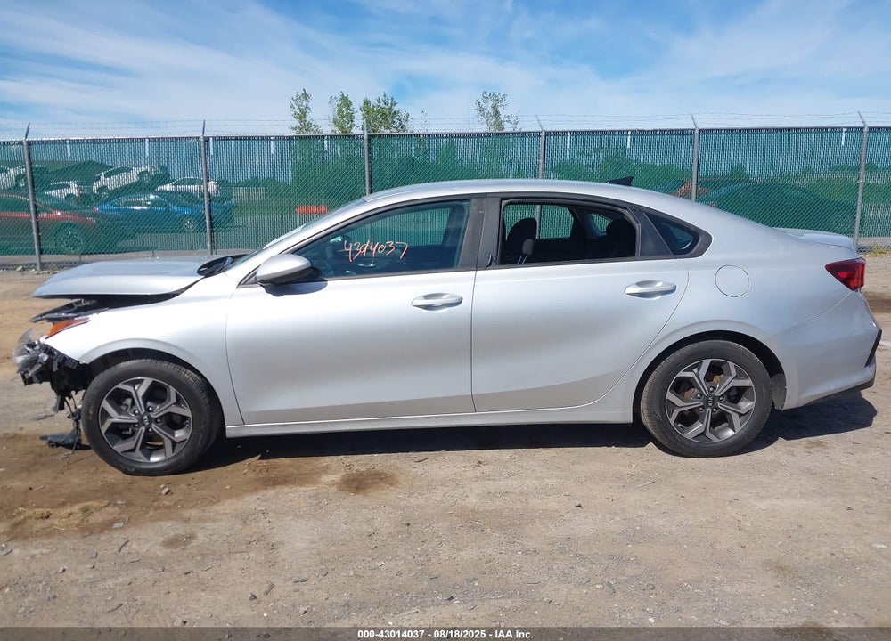 2019 KIA FORTE VIN: 3KPF24AD0KE089396