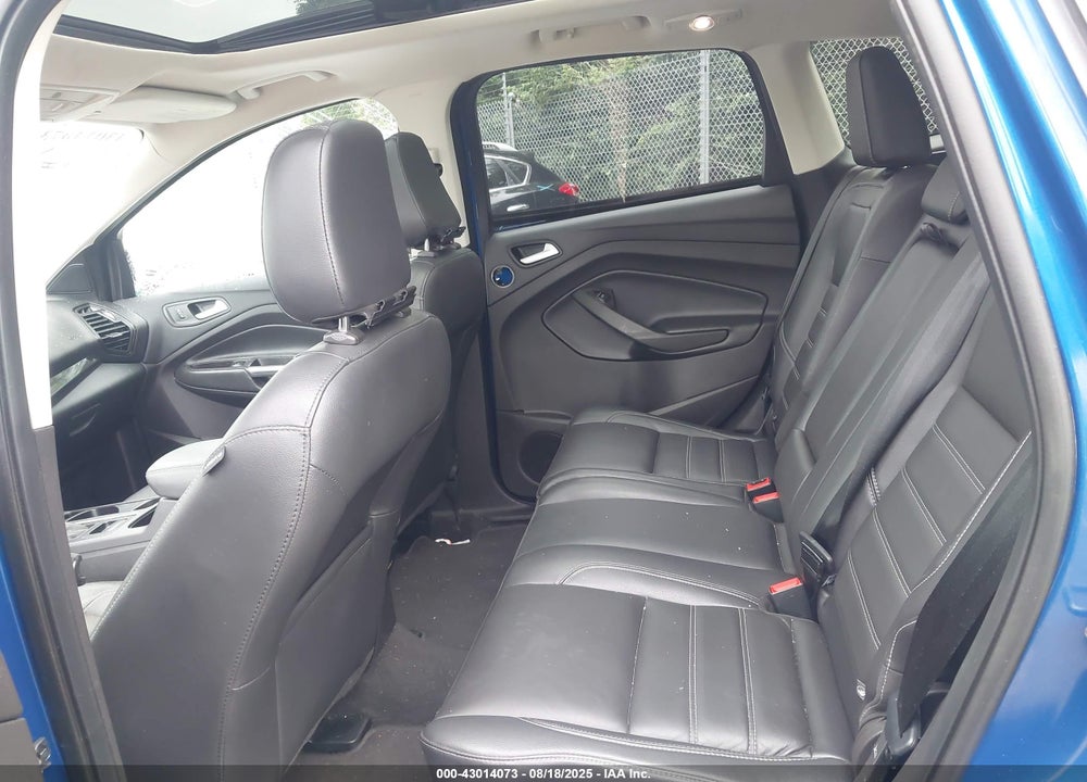 2018 FORD ESCAPE VIN: 1FMCU9J92JUB34517