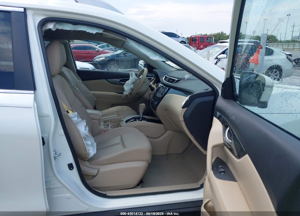 2015 NISSAN ROGUE VIN: 5N1AT2MT1FC783554
