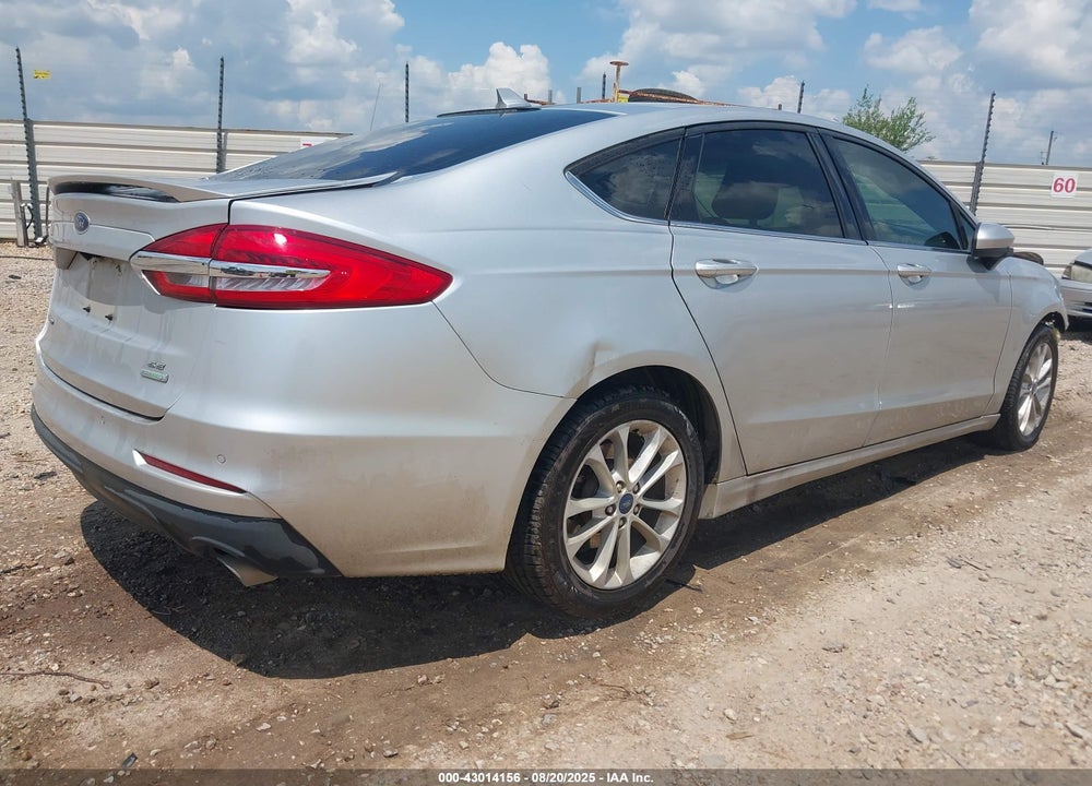 2019 FORD FUSION VIN: 3FA6P0HD7KR128337