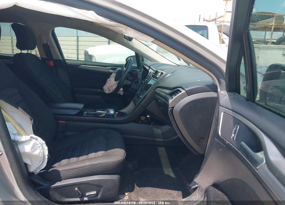2019 FORD FUSION VIN: 3FA6P0HD7KR128337