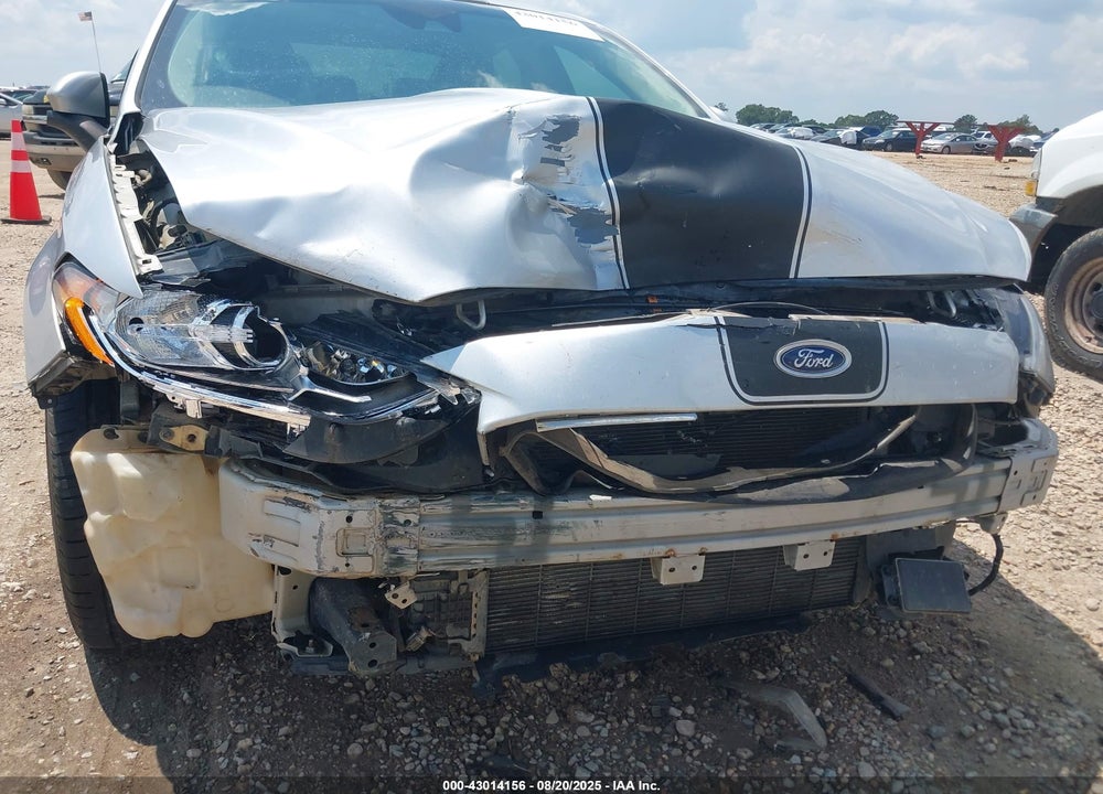 2019 FORD FUSION VIN: 3FA6P0HD7KR128337