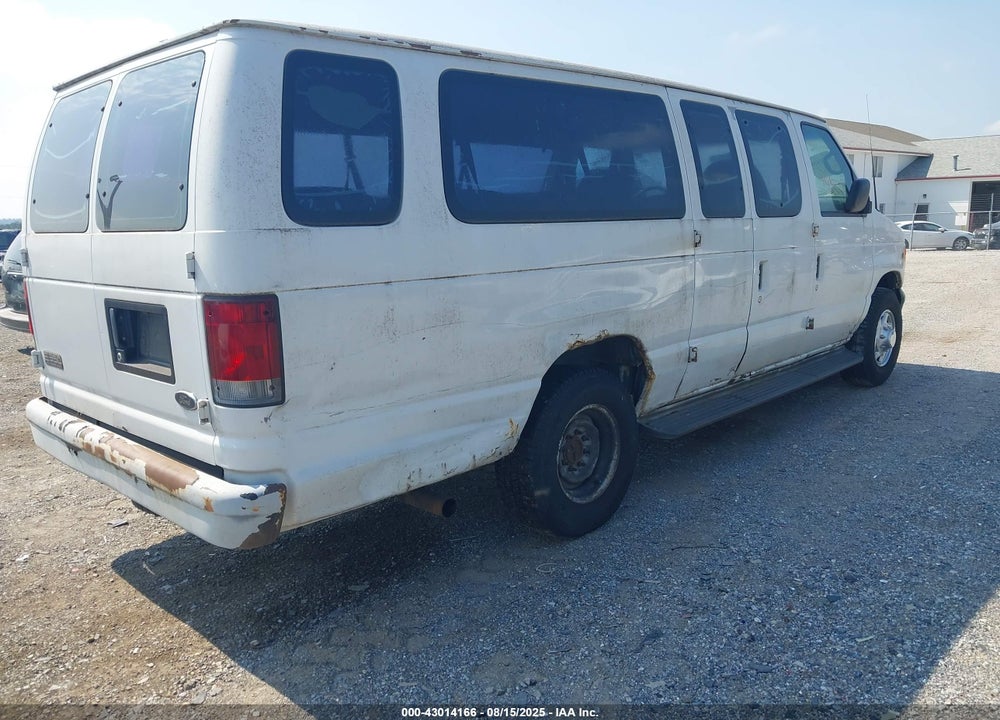 2001 FORD E-350 SUPER DUTY XL/XLT VIN: 1FBSS31L01HB65101
