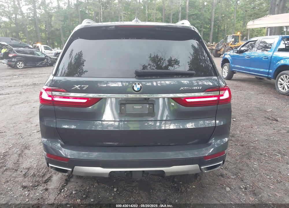 2020 BMW X7 VIN: 5UXCW2C03L9B75203