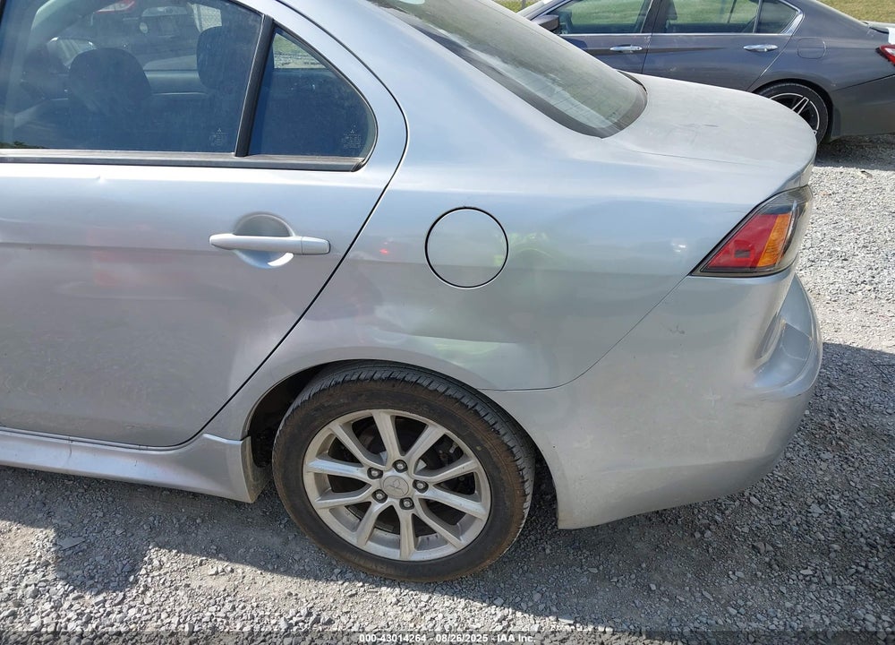 2015 MITSUBISHI LANCER ES VIN: JA32U2FU2FU009771
