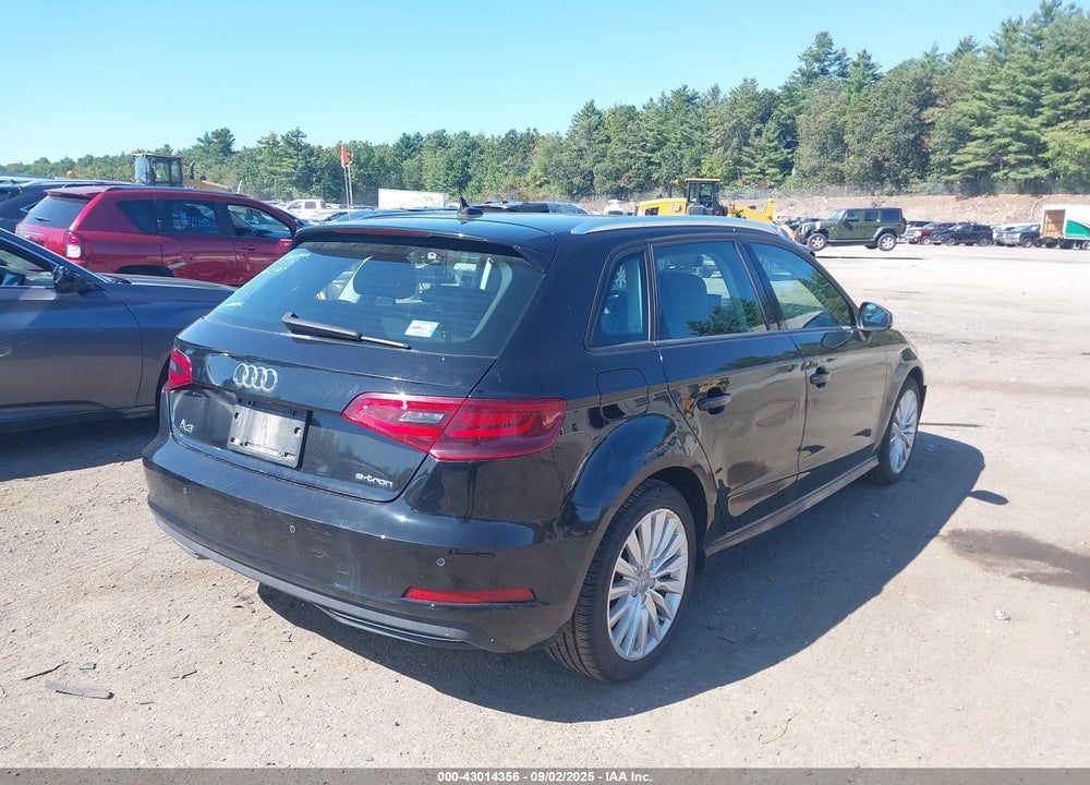 2016 AUDI A3 E-TRON VIN: WAUUPBFF7GA095632