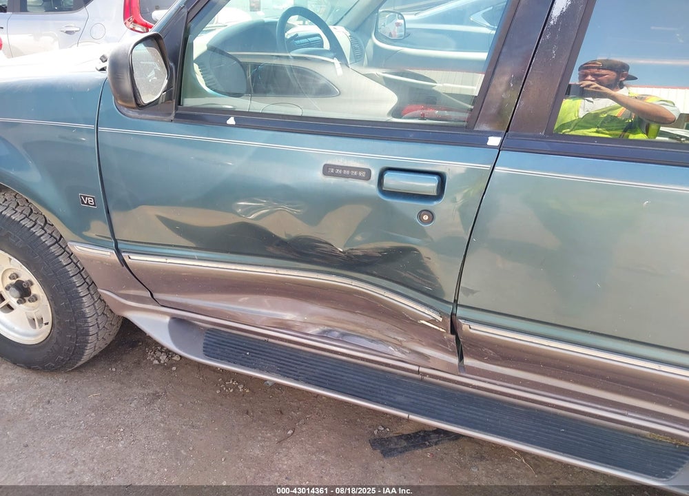 1997 FORD EXPLORER EDDIE BAUER/LIMITED/XLT VIN: 1FMDU32P1VZB23113