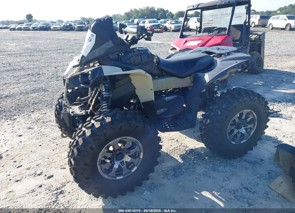 2022 CAN-AM RENEGADE X MR 1000R VIN: 3JBMWAX4XNJ001633