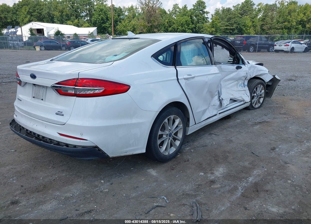 2020 FORD FUSION VIN: 3FA6P0LU9LR173434