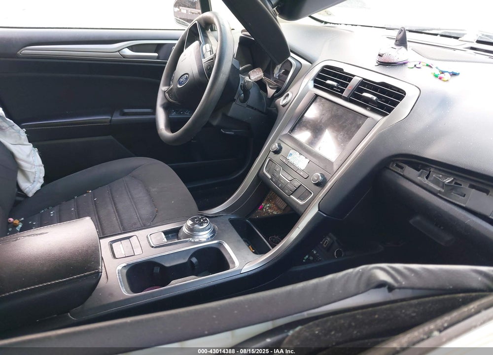 2020 FORD FUSION VIN: 3FA6P0LU9LR173434